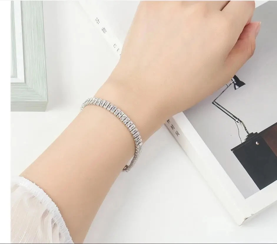 Sterling Silver Crystal Bracelet 18CM Luxury Jewelry for Women