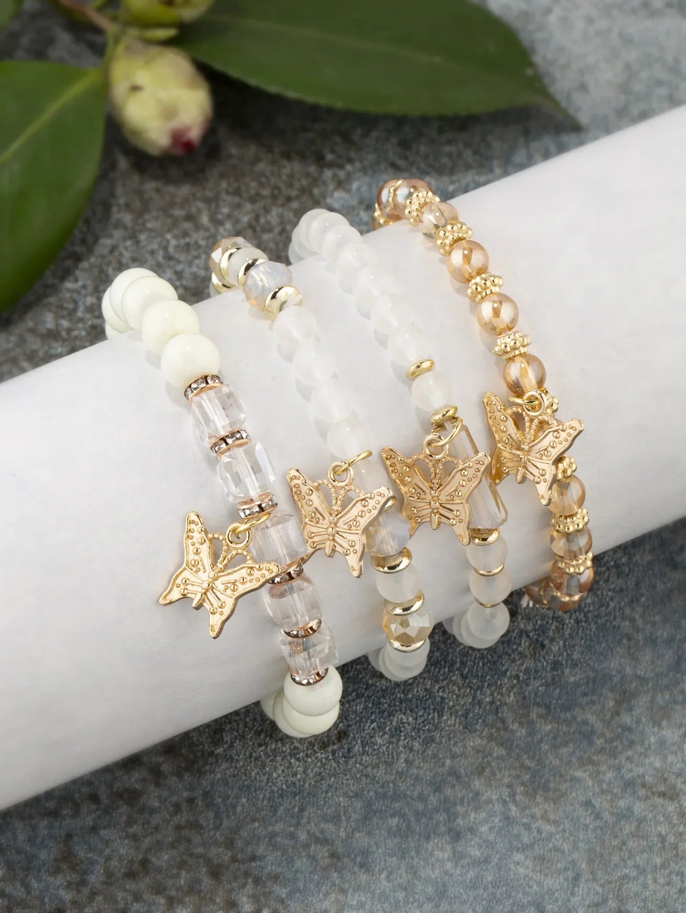 Butterfly Beaded Bracelet Set 4Pcs Pink Acrylic Beads for Women