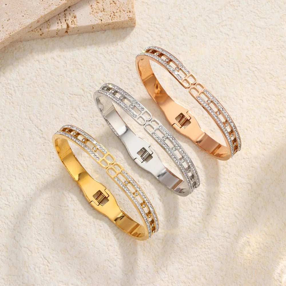 Womens Bracelet Symmetrical Chain Diamond Decoration Jewelry