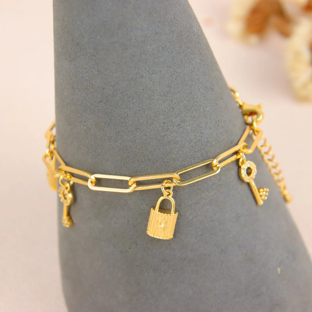 Dubai Fashion Bracelet 21K Gold Plated Hand Link Chain